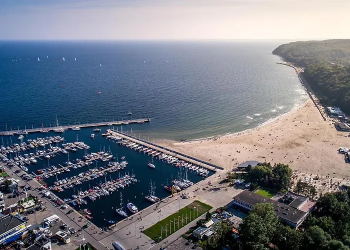 Mieszkanie W Samym Sercu Gdyni, 3 Minuty Od Plazy. Gdynia